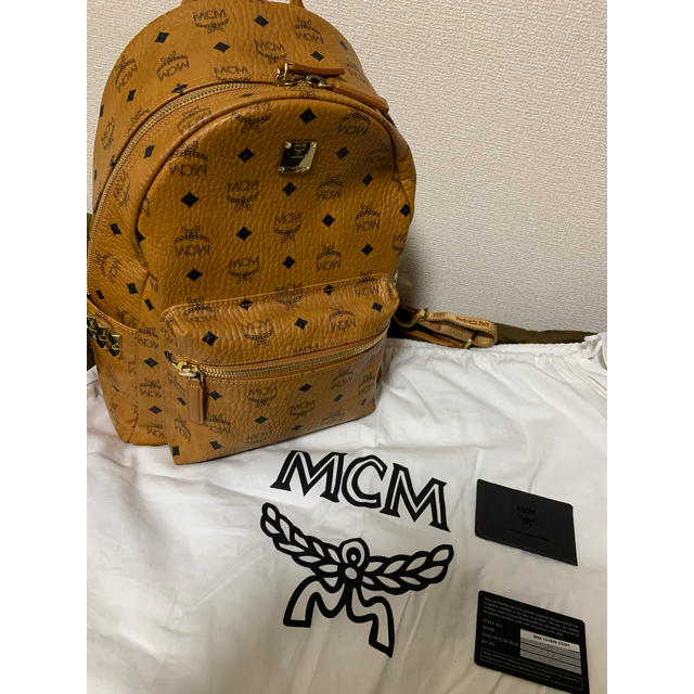 MCM バックパック リュック　Mサイズ　美品