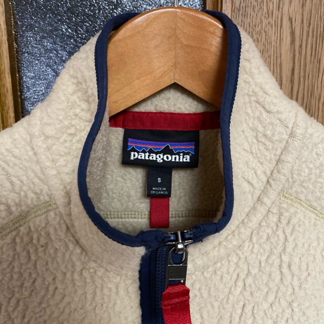 patagonia(パタゴニア)のパタゴニア (PATAGONIA) メンズ レトロ パイルベスト フリースベスト メンズのトップス(ベスト)の商品写真