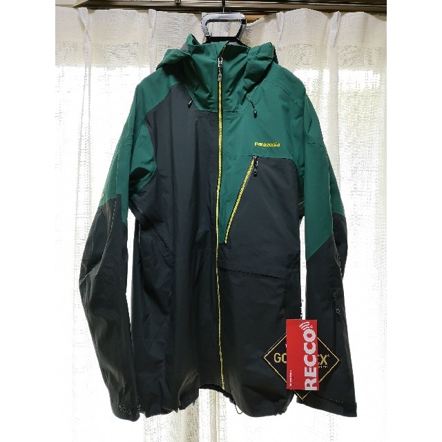 patagonia(パタゴニア)のpatagonia MEN'S UNTRACKED JACKET　US XL メンズのジャケット/アウター(マウンテンパーカー)の商品写真