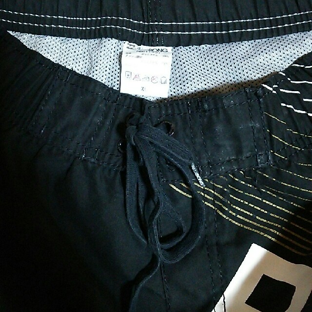 billabong(ビラボン)のビラボン サーフパンツ XL 海水パンツ 黒 メンズの水着/浴衣(水着)の商品写真
