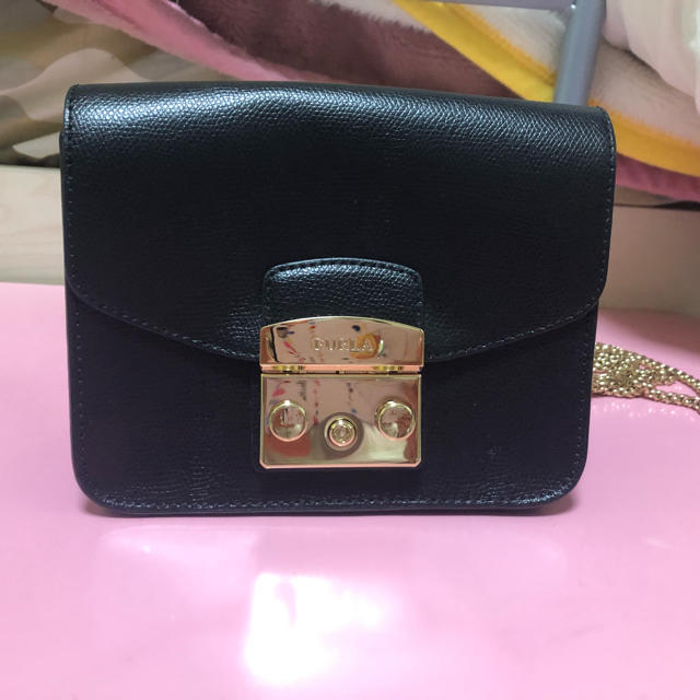 Furla(フルラ)の｢アキ様専用｣フルラ FURLA バッグ ショルダーバッグ レディースのバッグ(ショルダーバッグ)の商品写真