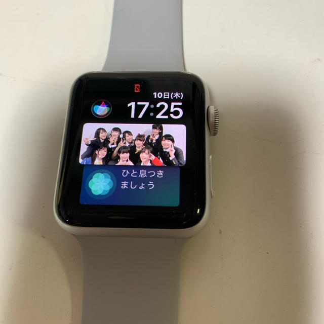 Apple Watch(アップルウォッチ)のアップルウォッチ！シリーズ３！42ミリ・シルバーアルミ！ メンズの時計(腕時計(デジタル))の商品写真