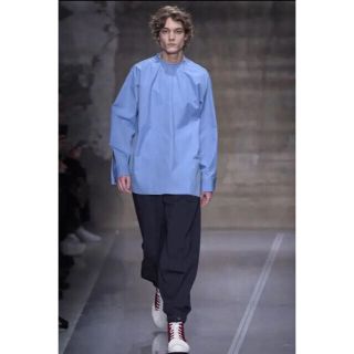 マルニ(Marni)のMARNI 17SS バックボタン シャツ　(シャツ)