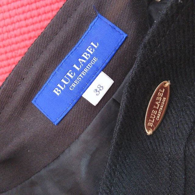 BURBERRY BLUE LABEL(バーバリーブルーレーベル)のブルーレーベルクレストブリッジ キュロット スカート ショートパンツ レディースのパンツ(キュロット)の商品写真