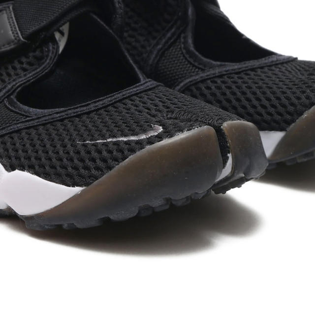 NIKE(ナイキ)のNIKE WMNS AIR RIFT BR BLACK レディースの靴/シューズ(サンダル)の商品写真