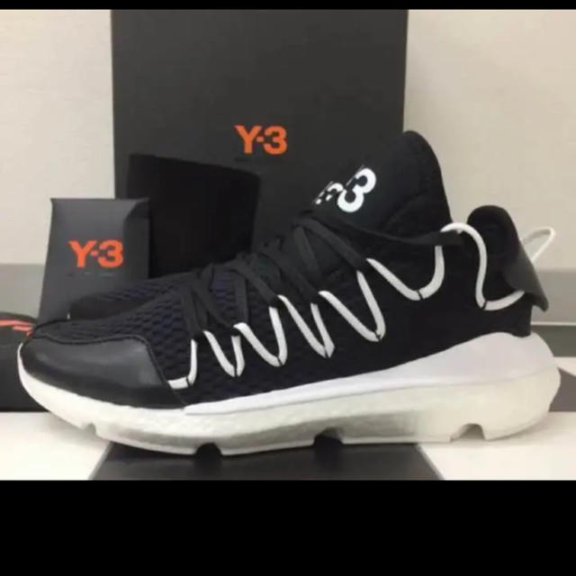 Y-3レディーススニーカー23.5 レディースの靴/シューズ(スニーカー)の商品写真