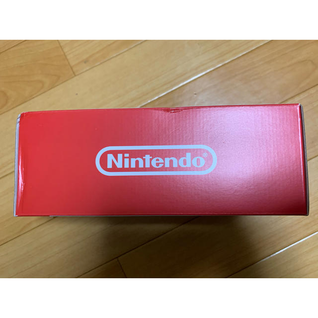 Nintendo Switch(ニンテンドースイッチ)のSwitch lite コーラル　どうぶつの森　セット エンタメ/ホビーのゲームソフト/ゲーム機本体(携帯用ゲーム機本体)の商品写真