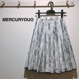 マーキュリーデュオ(MERCURYDUO)の【4/7まで値下げ！】マーキュリーデュオ　フラワーストライプフレアスカート(ひざ丈スカート)