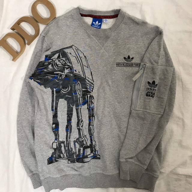 adidas(アディダス)のadidas スターウォーズコラボ　プリント　スウェット メンズのトップス(スウェット)の商品写真