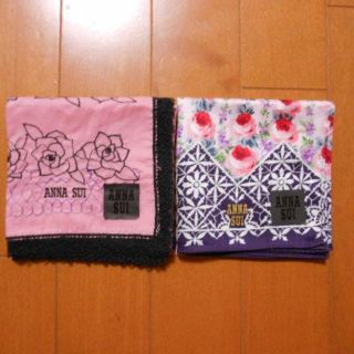 アナスイ(ANNA SUI)の新品☆アナスイの薔薇刺繍＆薔薇プリントのハンカチ２枚組(ハンカチ)