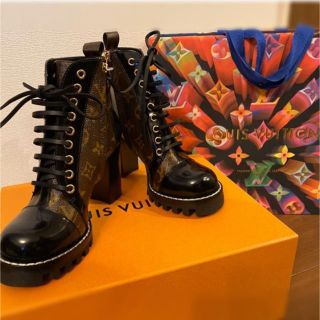 ルイヴィトン(LOUIS VUITTON)の確実本物正規店購入VUITTON  スタートレイル.ラインアンクルブーツ　(ブーツ)