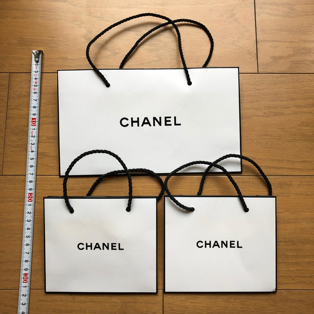 CHANEL(シャネル)のシャネル　CHANEL 紙袋　ショッパー レディースのバッグ(ショップ袋)の商品写真