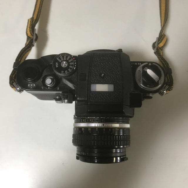 Nikon(ニコン)のNikon Ｆ２・フォトミック！レンズ付き！ スマホ/家電/カメラのカメラ(フィルムカメラ)の商品写真