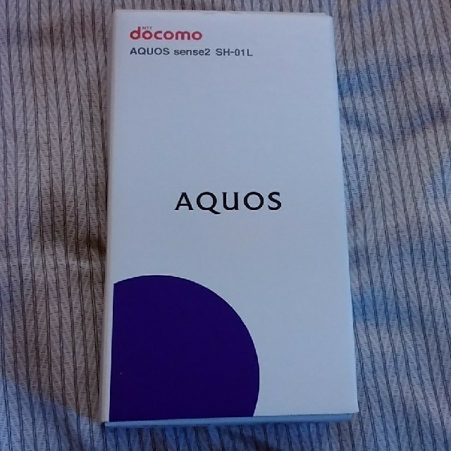 AQUOS sense2 シルキーホワイト 32 GB docomo 2