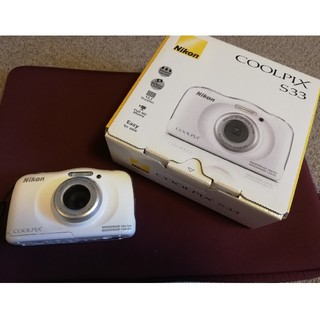 ニコン(Nikon)のNikon COOLPIX S33 水中カメラ 10m(コンパクトデジタルカメラ)