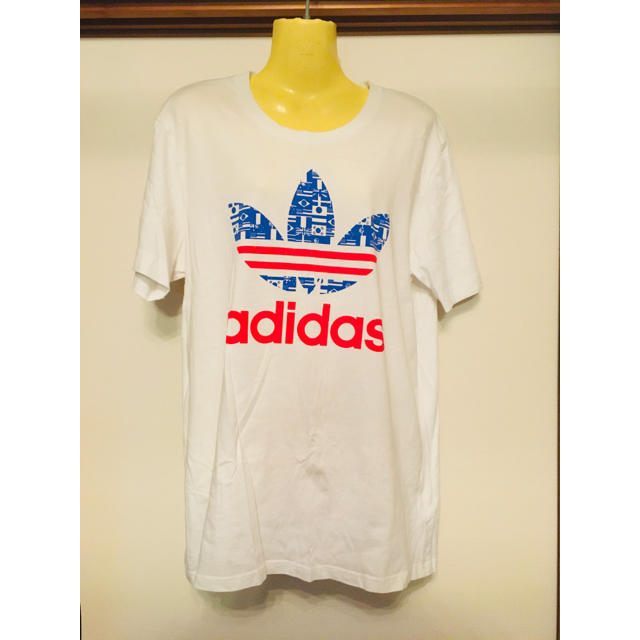 adidas(アディダス)のadidas originals Tシャツ　アディダスオリジナルス　白　ホワイト レディースのトップス(Tシャツ(半袖/袖なし))の商品写真