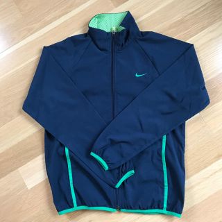 ナイキ(NIKE)のウインドブレーカー(ナイロンジャケット)