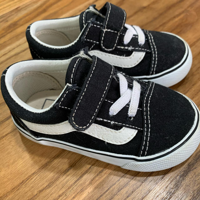 VANS vansオールドスクール13.5cmの通販 by mm's shop｜ヴァンズならラクマ