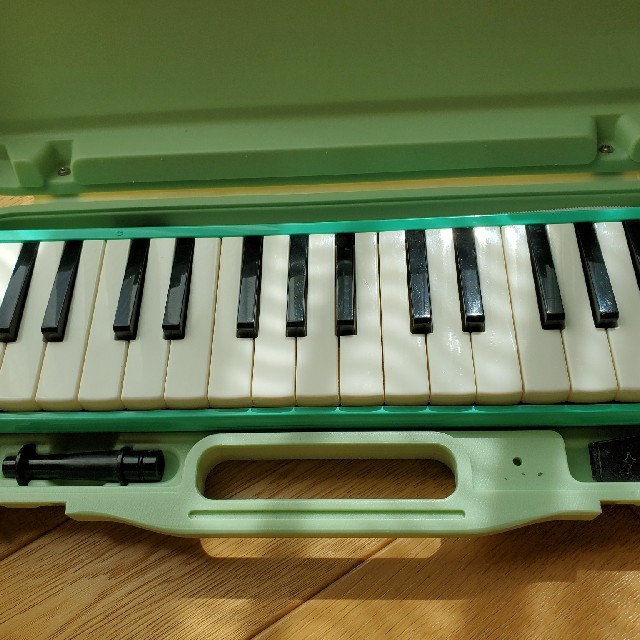 スズキ　メロディオン　MXA-32 楽器の楽器 その他(ハーモニカ/ブルースハープ)の商品写真