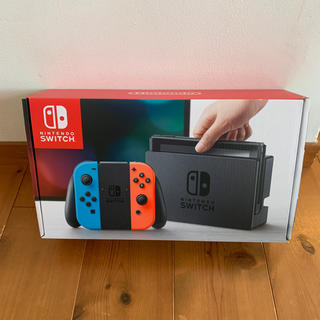 ニンテンドースイッチ(Nintendo Switch)の旧型Nintendo Switch ネオン　任天堂　スイッチ　ニンテンドー(家庭用ゲーム機本体)