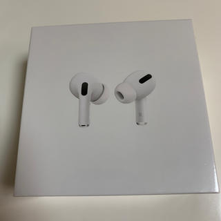 アップル(Apple)のairpods pro 新品未使用未開封(ヘッドフォン/イヤフォン)