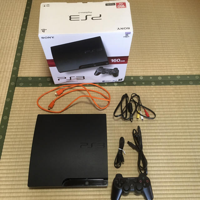 PlayStation3(プレイステーション3)のSONY PlayStation3 本体 CECH-3000A エンタメ/ホビーのゲームソフト/ゲーム機本体(家庭用ゲーム機本体)の商品写真