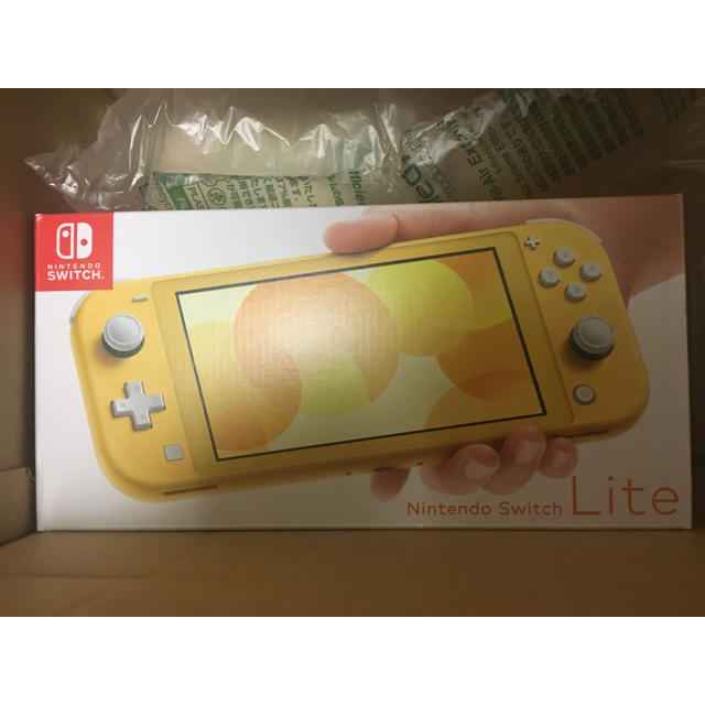 Nintendo Switch Lite イエロー