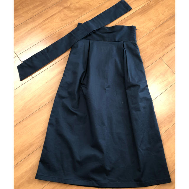 GU(ジーユー)のGU⭐︎膝丈スカート レディースのスカート(ひざ丈スカート)の商品写真