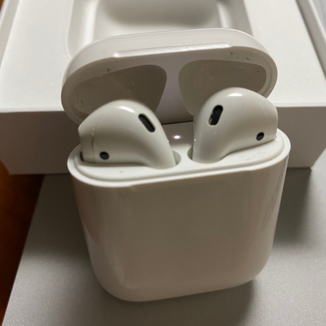 AirPods with Charging Case 3