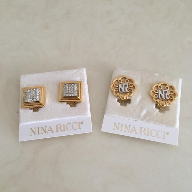 NINA RICCI(ニナリッチ)のNINA RICCI ニナリッチ  イヤリング2つセット♪ レディースのアクセサリー(イヤリング)の商品写真