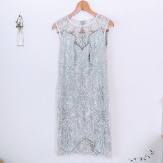 タダシショウジ(TADASHI SHOJI)の【美品】TADASHI SHOJI ワンピース ４ WHITE & GRAY(ひざ丈ワンピース)