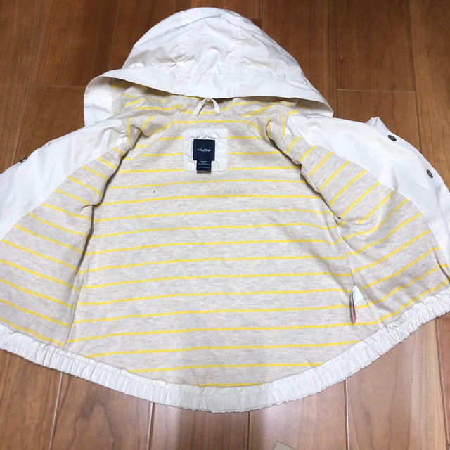 babyGAP(ベビーギャップ)のスプリング上着 キッズ/ベビー/マタニティのキッズ服女の子用(90cm~)(ジャケット/上着)の商品写真