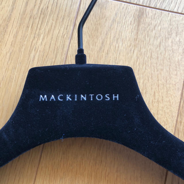MACKINTOSH(マッキントッシュ)のマッキントッシュ　ハンガー インテリア/住まい/日用品の収納家具(押し入れ収納/ハンガー)の商品写真
