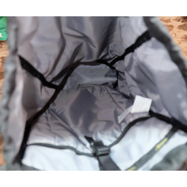 patagonia(パタゴニア)のパタゴニア　リュック　ブラック メンズのバッグ(バッグパック/リュック)の商品写真
