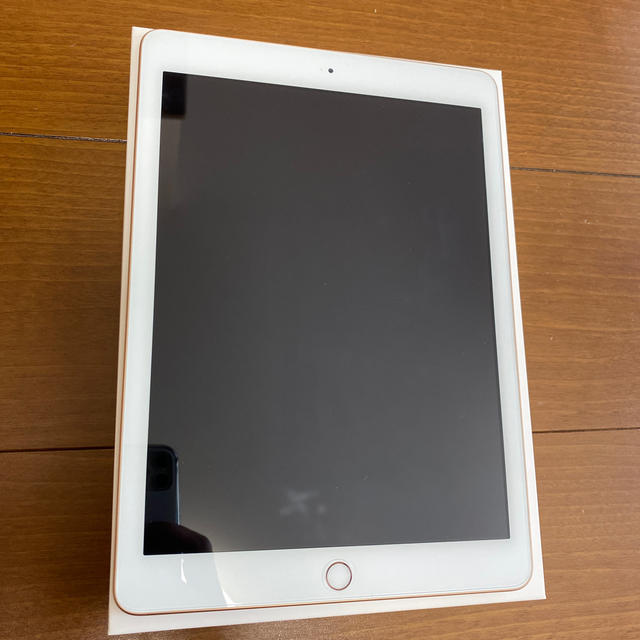 iPad 6世代32GB ゴールド