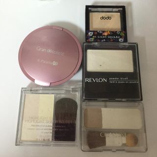 レブロン(REVLON)のREVLON♡ハイライトほぼ未使用セット(フェイスパウダー)