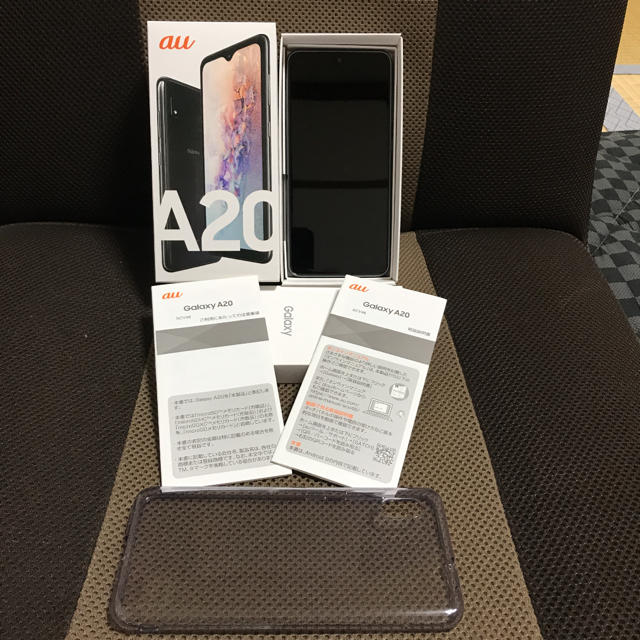 ギャラクシー Galaxy A20 ブラック au SIMフリー