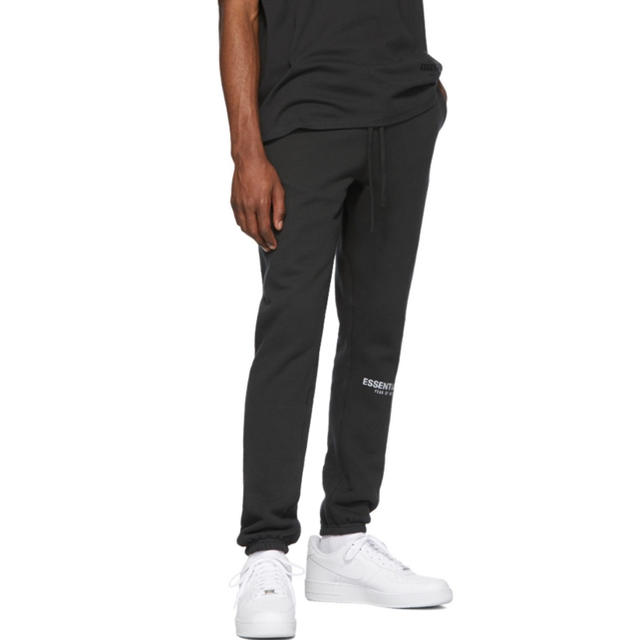人気定番格安 FEAR OF GOD - ria様専用 ESSENTIALS スエットパンツ の