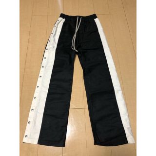 Rick Owens(サルエルパンツ ・ ホワイト/白色系)のフリマ Rick Owens(サルエルパンツ ・ ホワイト/白色系)のフリマ