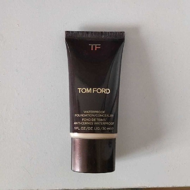 【ほぼ未使用】TOM FORD ウォータープルーフファンデーション/コンシーラー