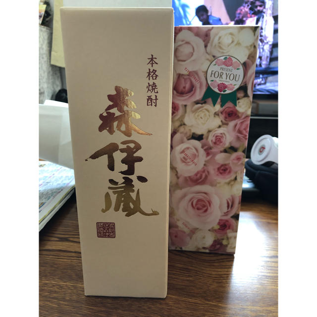 本格焼酎 森伊蔵 720ml 高島屋購入 正規品 食品/飲料/酒の酒(焼酎)の商品写真