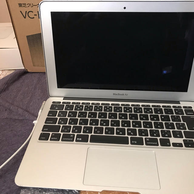 macbook air 2011年 A1370 ジャンク 本体部品欠品無