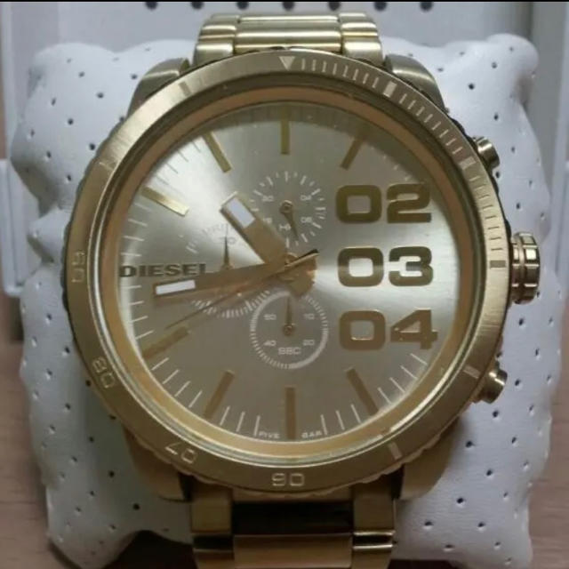 ディーゼル　腕時計　DIESEL ゴールド