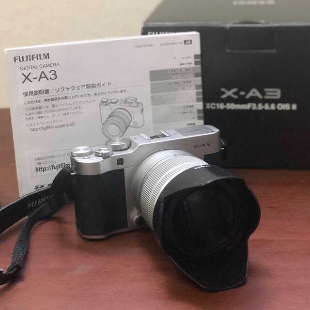 富士フイルム(フジフイルム)のFUJIFILMミラーレス一眼x-A3レンズキットブラック スマホ/家電/カメラのカメラ(ミラーレス一眼)の商品写真