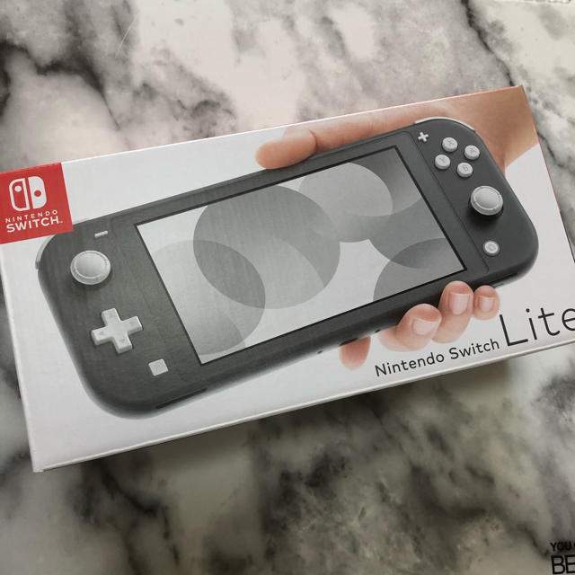 Nintendo Switch(ニンテンドースイッチ)のNintendo Switch Liteグレー エンタメ/ホビーのゲームソフト/ゲーム機本体(家庭用ゲーム機本体)の商品写真