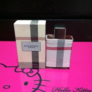 バーバリー(BURBERRY)のBURBERRY♡香水(香水(女性用))