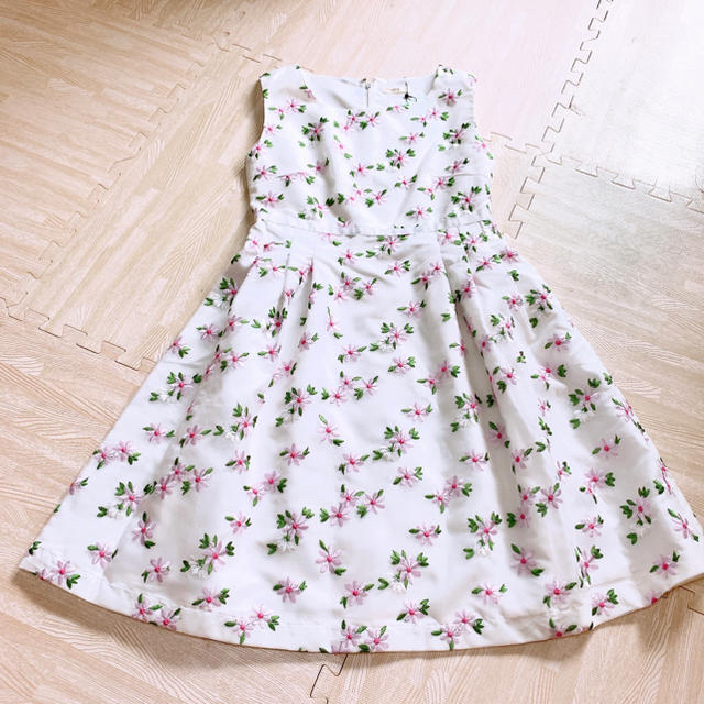 cherry Ann(チェリーアン)のhana様専用　チェリーアン♡刺繍ワンピース♡ピンク レディースのワンピース(ひざ丈ワンピース)の商品写真