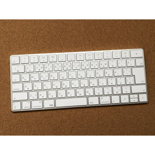 Apple マジックキーボード