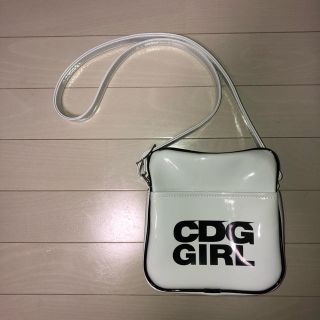 コムデギャルソン(COMME des GARCONS)の<専用>コムデギャルソンガールエナメルバッグ(ショルダーバッグ)