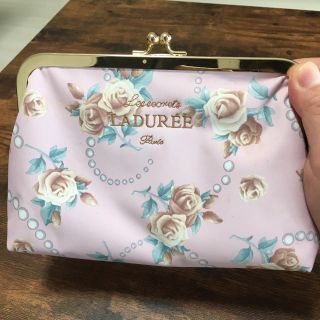 ラデュレ(LADUREE)のポーチ(ポーチ)